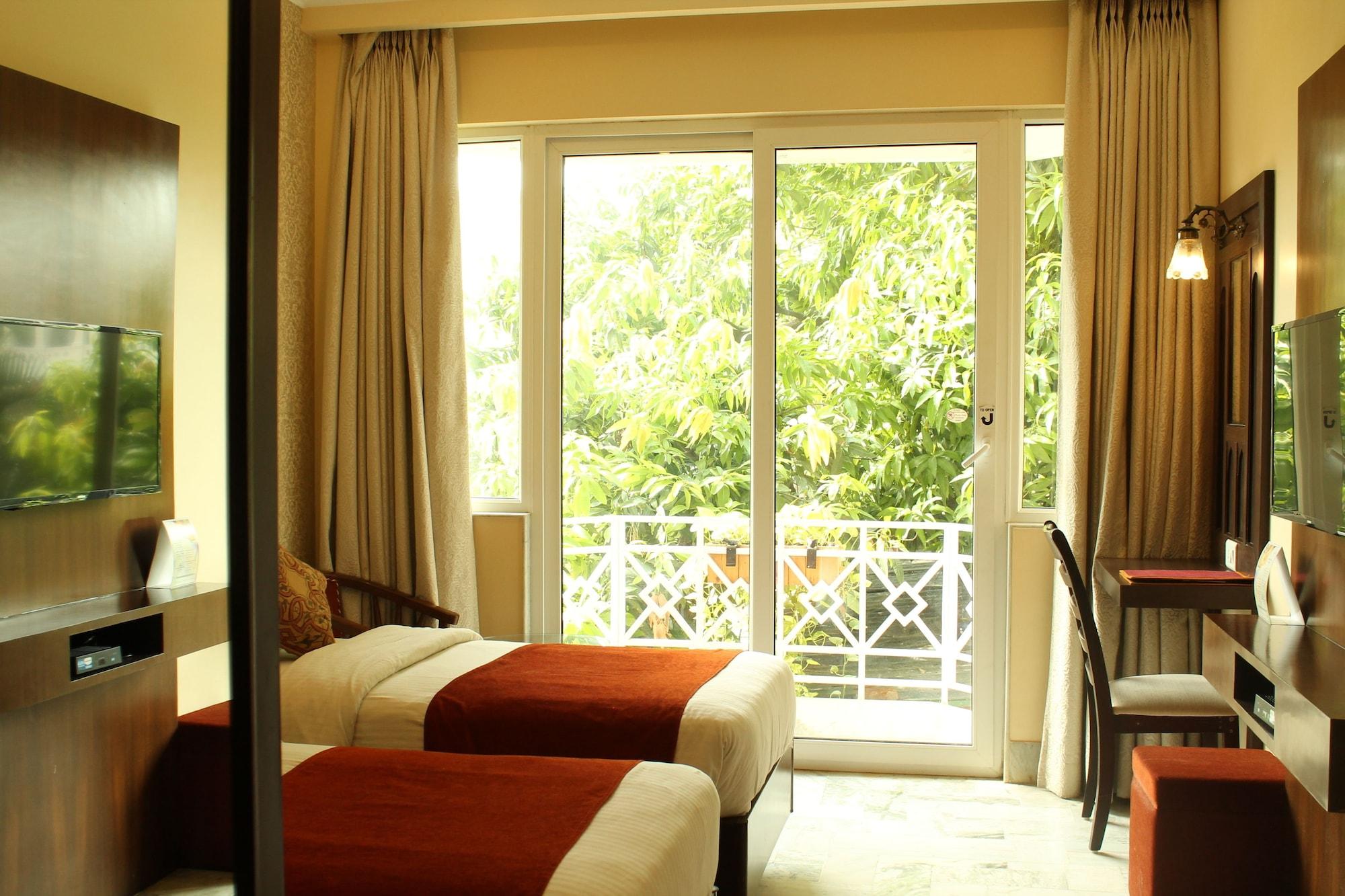 Hotel Surya, Kaiser Palace Varanasi Ngoại thất bức ảnh